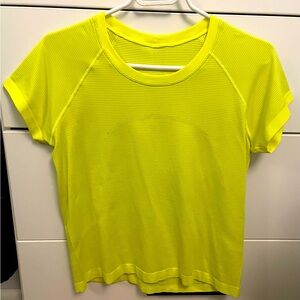 Swiftly Tech Short-Sleeve Waist Length